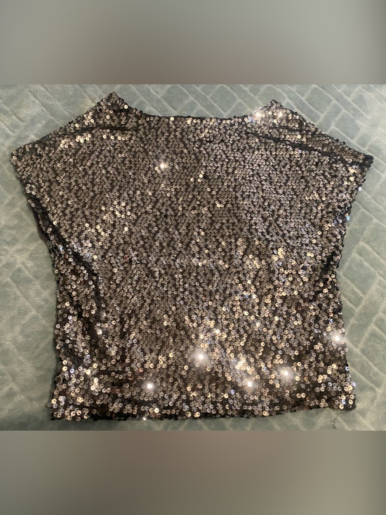Jennifer Lopez Tops - Jennifer Lopez Black Sequin Short Sleeve Top